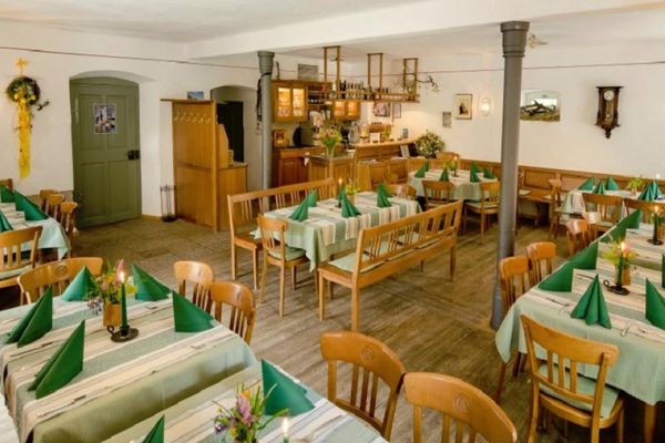 Gastraum vom Wirtshaus Zur Stieglmühle