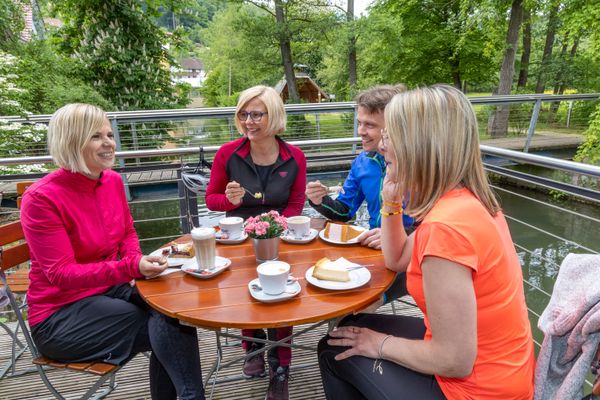Pause im Café Inselblick in Vorra