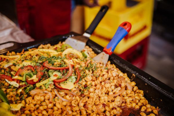 Annafest_Kaes Alm_Käsespätzle