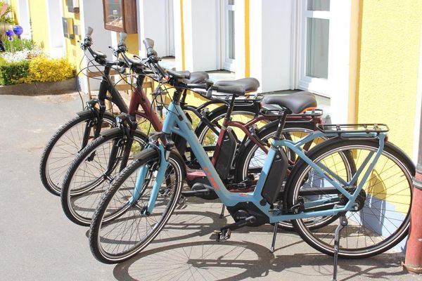 370_202005EBikes1_900