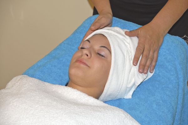 wellness_gesicht.tif
