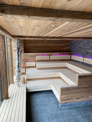 Sauna- und Wellnessbereich im Familienbad PiORAMA in Penzberg