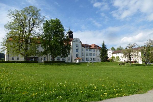 Perasdorf Erholungsheim Kostenz