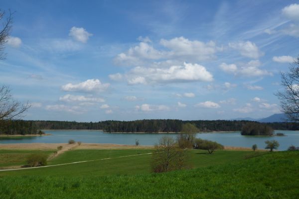 Weiter Blick über den Großen Ostersee nahe der Privatklinik Lauterbacher Mühle.