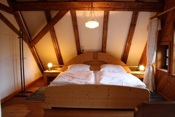 Großes Schlafzimmer