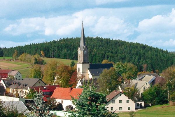 Ortsansicht von Höchstädt im Fichtelgebirge