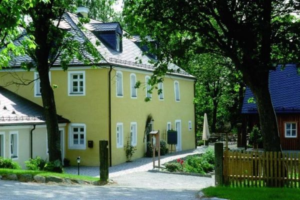 Außenansicht vom Wirtshaus Zur Stieglmühle