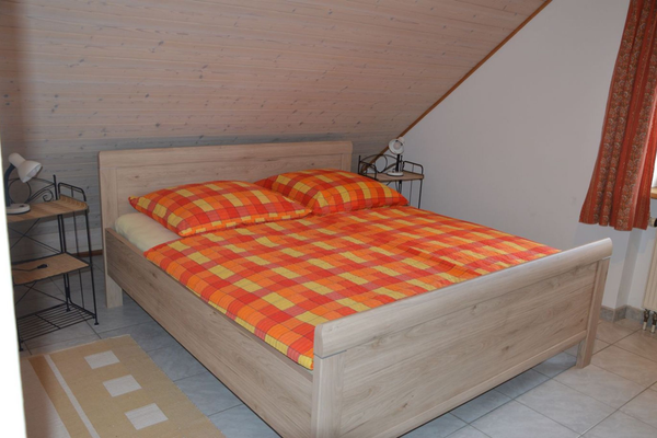Schlafzimmer Doppelbett