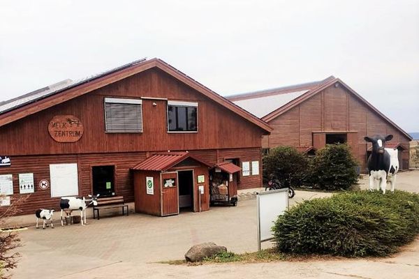 Stallungen von außen