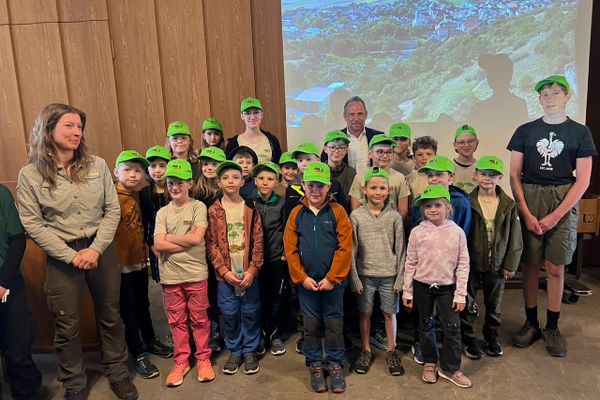 Junior Ranger mit Rangerin Katja Winter und Herrn Glauber