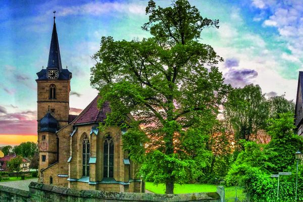 St. Jakobi-Kirche und Oberes Schloss in Küps