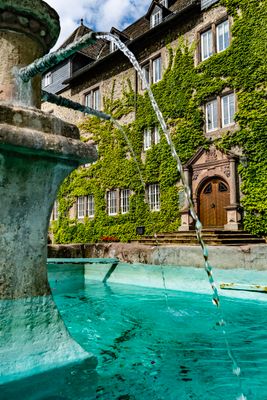 Brunnen im Burghof