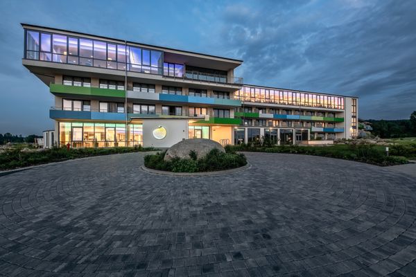 Siebenquell - Eingang Hotel