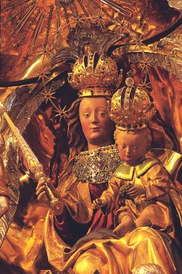 Wallfahrtskirche Andechs spätgotische Madonna unter Hochaltar