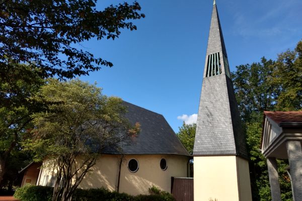 Evangelische Himmelfahrtskirche Lichteneiche