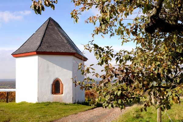 Wendelinuskapelle im Weinberg