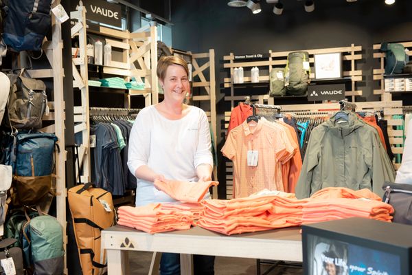 Vaude_Mitarbeiterin__c__Darmstadt_Marketing_Klaus_Mai