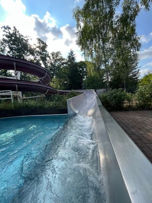 Wasserrutsche Ausgang_Freibad Wallenfels