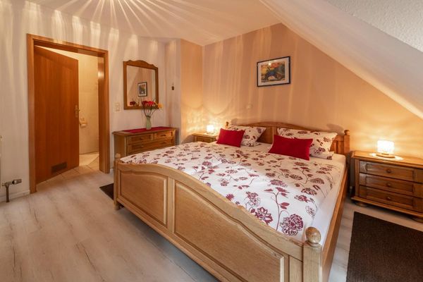 Ferienwohnung 2 - Schlafzimmer