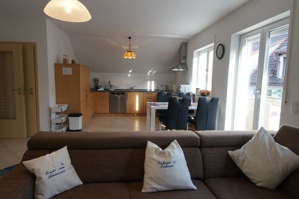 Ferienwohnung Monika Wohnzimmer mit Küche