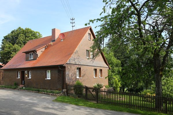 Historisches Odenwälder Haus mit Elztalblick