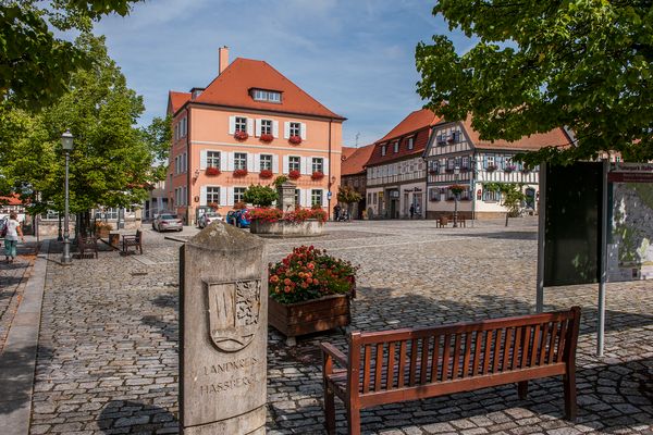 Das Interkommunale Bürgerzentrum - direkt am Marktplatz gelgen.