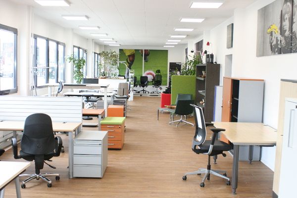 office-4-sale_bueromoebel-standort-rhein-main-bei-frankfurt_01