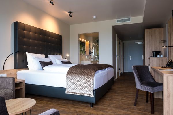 Doppelzimmer Deluxe (4)