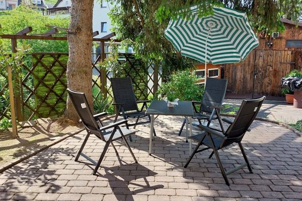 Ansitz im Garten
