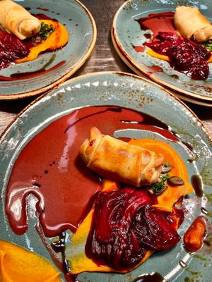 Die Aktionsgemeinschaft Vogelsberger Gastronomen bietet unter registrierten Regionalmarke "der Vulkan kocht!®" saisonale und regionale kulinarische Genüsse an.