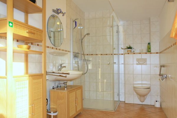 Badezimmer der Ferienwohnung Kohlbach