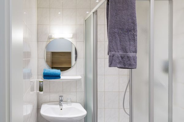Badezimmer 2