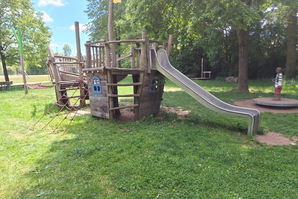 Spielplatz Rasch Rutsche