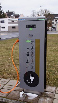 E-Tankstelle - Schillerstraße 24