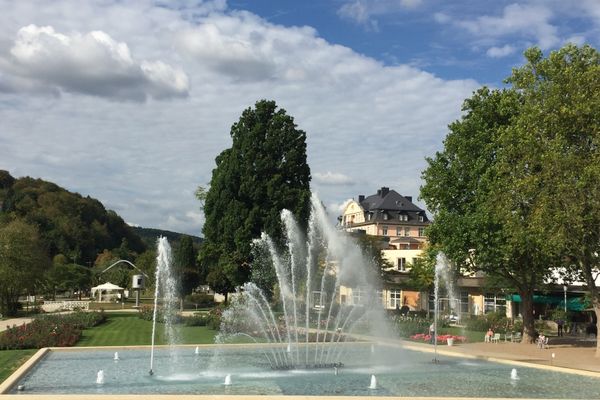 Fächerfontäne Multimedia-Brunnen Rosengarten
