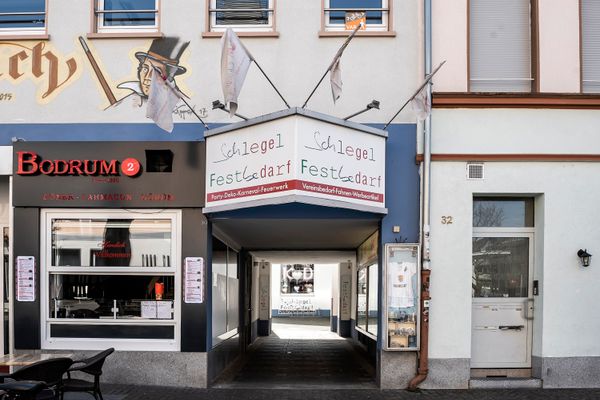 Festbedarf_Schlegel_Aussenansicht__c__Darmstadt_Marketing__Klaus_Mai
