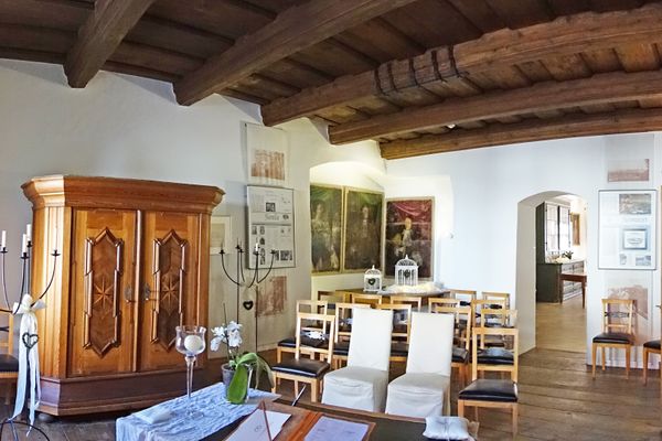 Herzogsburg, Trauzimmer