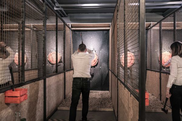 Rage Axe, Axtwerfen auf 600 qm in Weiterstadt