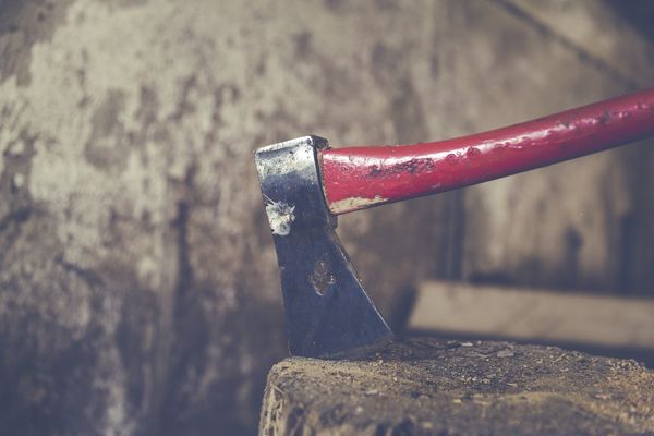 Rage Axe, Axtwerfen auf 600 qm in Weiterstadt