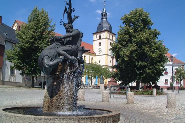 Stadt Mitterteich - Sagenbrunnen Schmied von Mitterteich