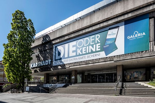 GaleriaKartstadtKaufhof_Aussenansicht__c__Darmstadt_Marketing_Klaus_Mai