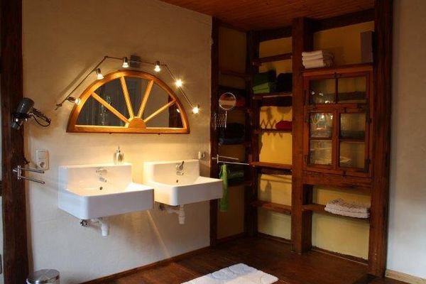 Badezimmer 1