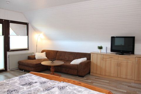 Ferienwohnung Eichenweg 2:Wohn-Schlafzimmer