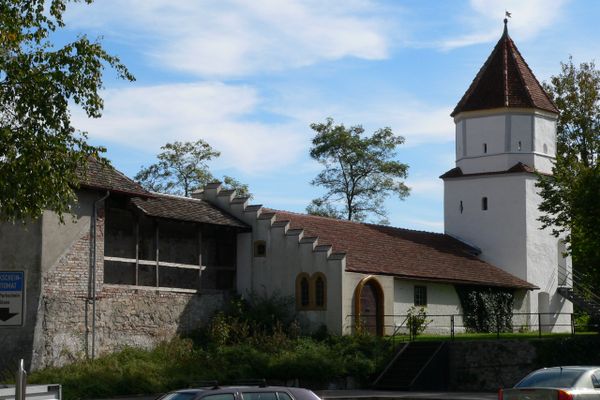 Schongauer Stadtmauer mit Kasselturm