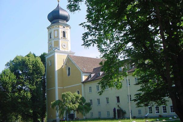 Die Klosteranlage der Missionsbenediktinerinnen in Bernried