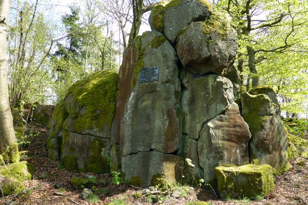Schleuningsteine Kölzenhain