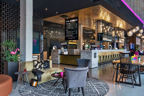 Moxy_Bar_2_Innenansicht