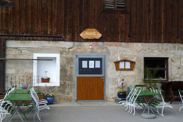 Das Reinthaler Bauernhofmuseum - direkt daneben befindet sich das Museumscafé.