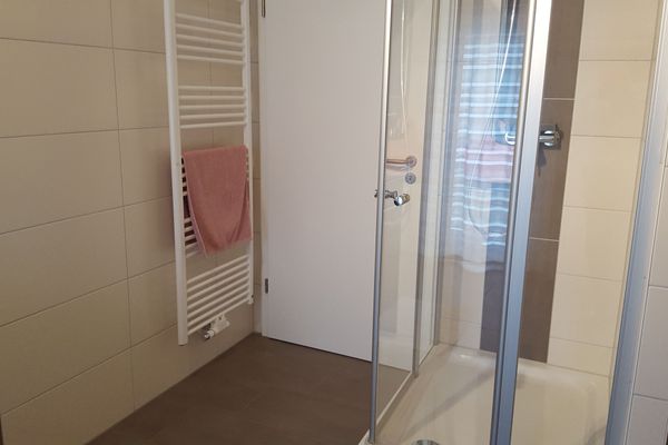 Dusche/ HandtuchwÃ¤rmer