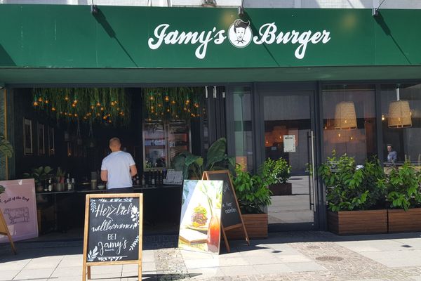 jamys_burger_front